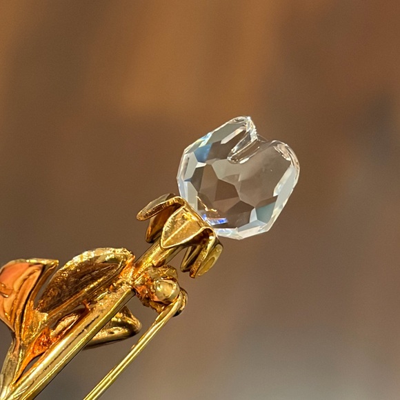 Swarovski Crystal Memories Mini Rose Brooch Pin 1.75" - Austria Gold Plated - Picture 7 of 11